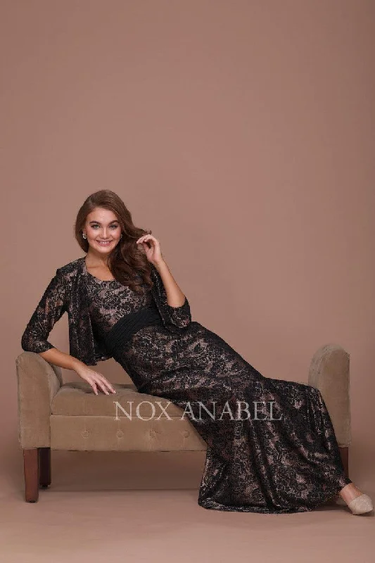 TighthuddleLong Lace Formal Mother of the Bride Dress