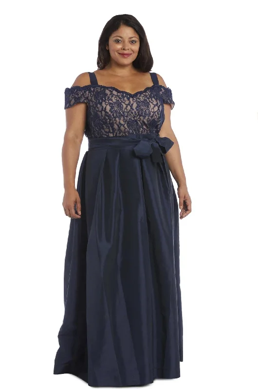 TightlippedR&M Richards 2056W Long Plus Size Lace Top Dress