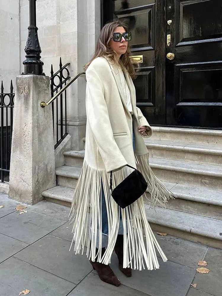 Recycled Fabric JacketsStylish and Warm Women's Wool Coat with Tassel Fringe